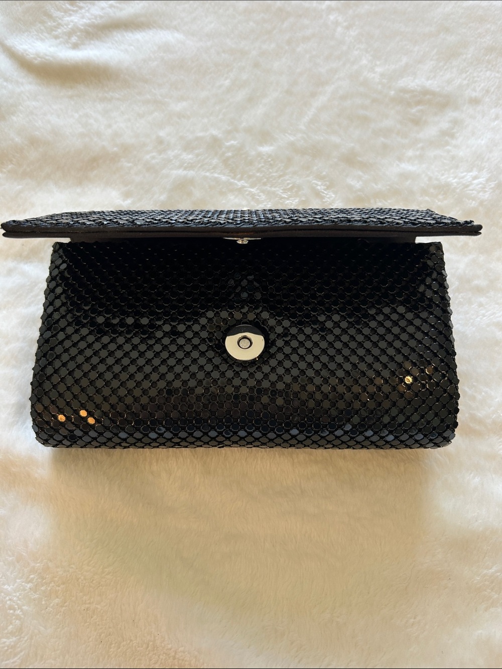 Womens Purse-JESSICA
MCCLINTOCK-black 'Metal Mesh Clutch' w/ shoulder strap - Picture 3 of 8